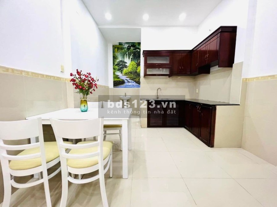 Bán gấp nhà Vườn Chuối Quận 3, HXH 9M, 6 Tầng đúc thật, 10 phòng ngủ + WC, ở, kd đều được