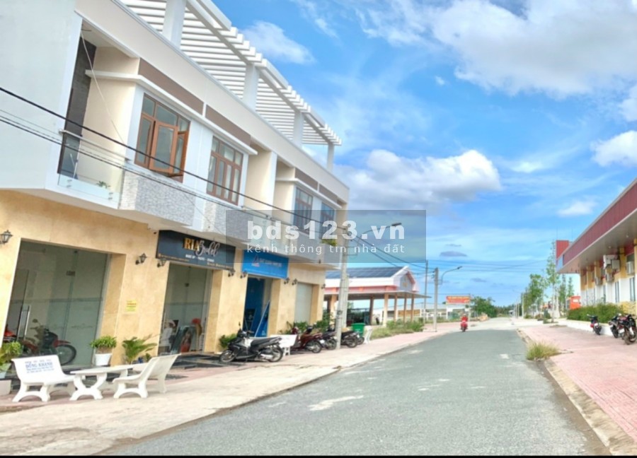 Đầu tư shophouse phố Chợ Thạnh Phú giá bán chỉ 11,5 triệu /m2 vừa ở vừa kinh doanh
