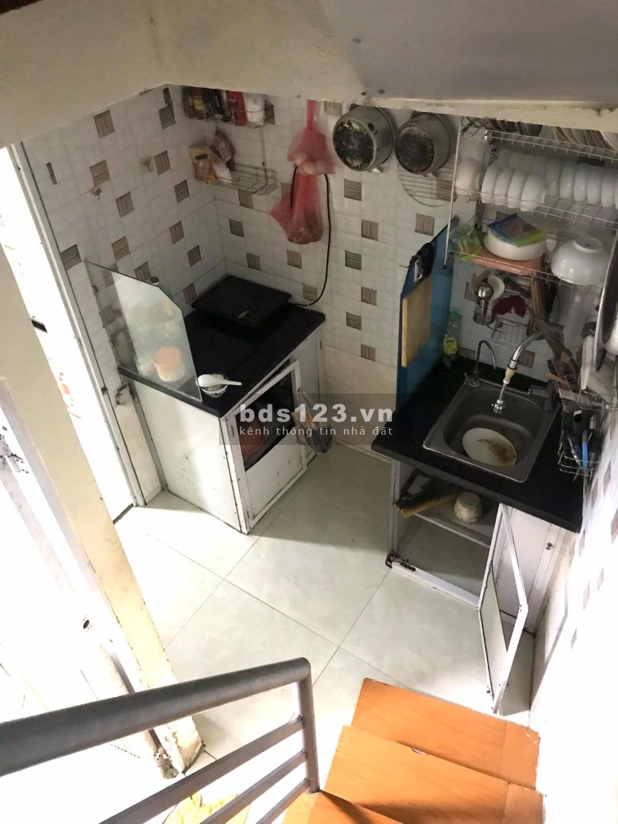 Bán nhà nguyên căn đường Mỹ Đình, 50m ra phố, dtsd 32m2, ở luôn, 2.9 tỷ lh: 0977530001