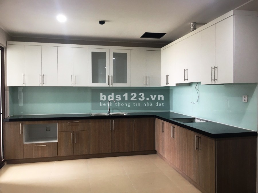 Đối diện Lotte Mall Tây Hồ - CH Udic Westlake: 5,2 tỷ/168m2, tặng 2 năm PDV, CK 4%, nhận nhà ở ngay