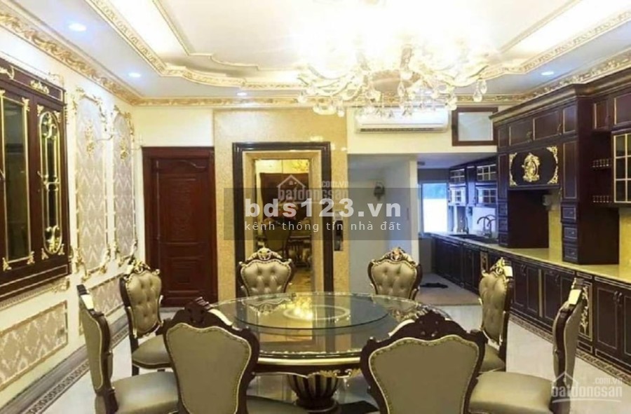 Mặt phố Hoàng Ngân, Thanh Xuân, 225m2, 48 tỷ, mt: 8.3m, 5 tầng, cho thuê 60 triệu/ tháng.