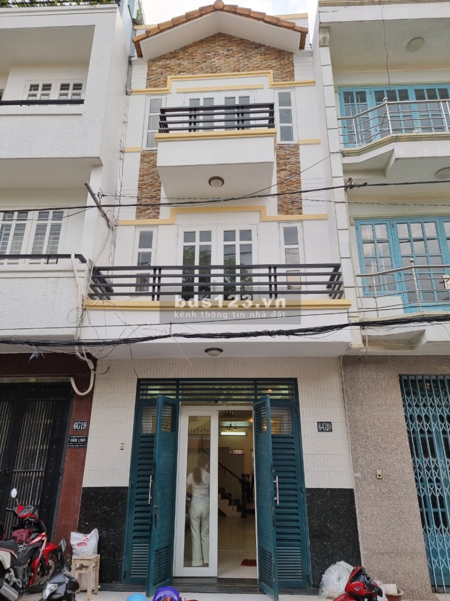 Cho thuê nhà Trần Não Quận 2 diện tích 272m2 liên hệ 0908162668, khu dân cư đông đúc