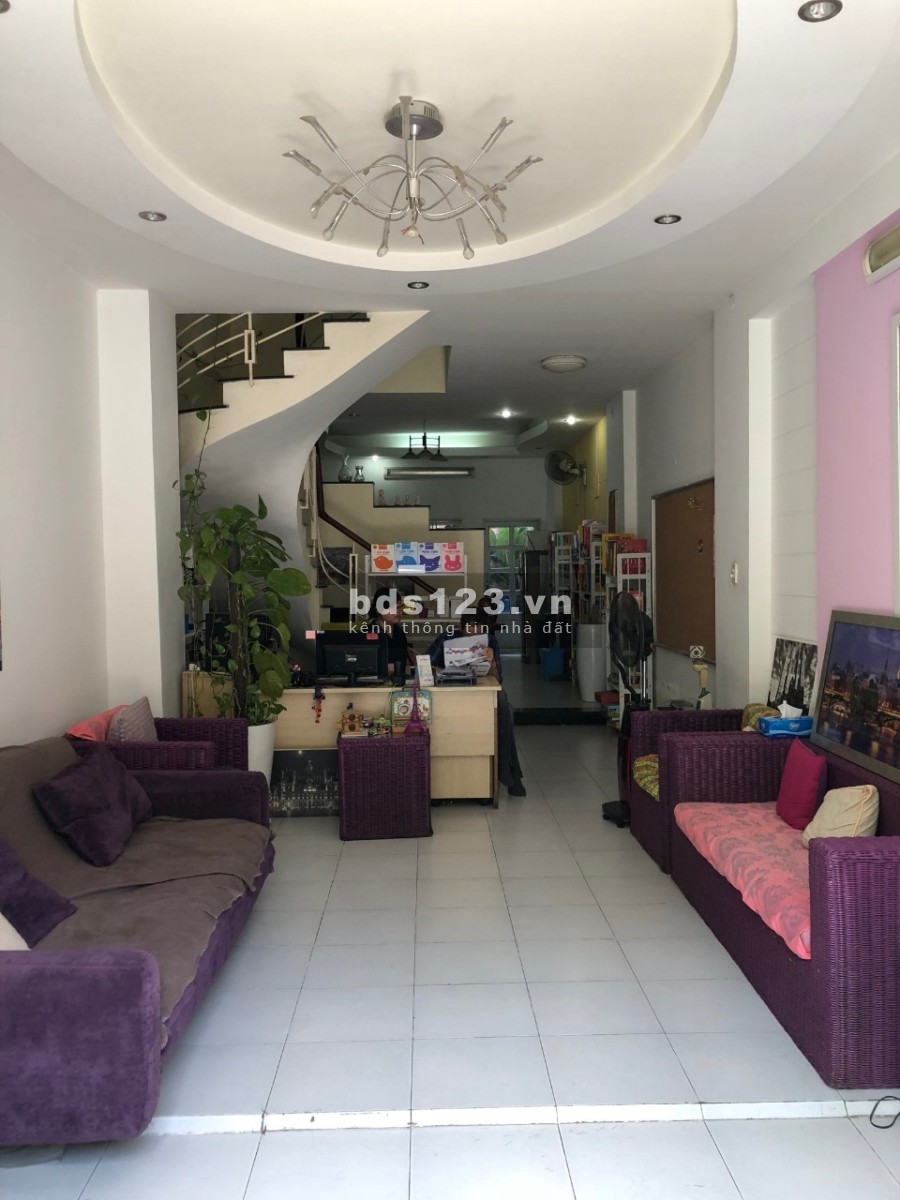 Cho thuê nhà Trần Não Quận 2 diện tích 272m2 liên hệ 0908162668, khu dân cư đông đúc