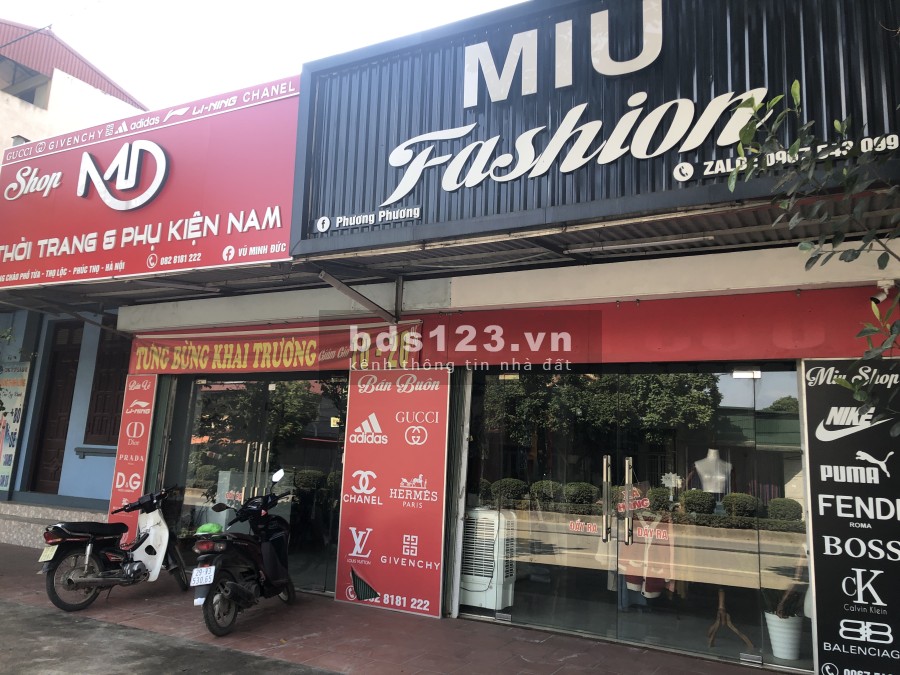 Cho thuê cửa hàng 150m2 tại trục chính Quốc Lộ 32 khu dân cư đông đúc, tiện kinh doanh