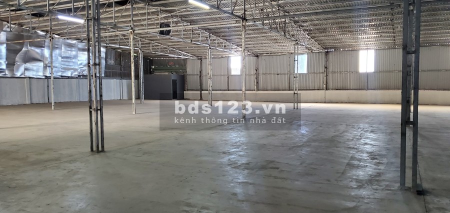 Cho thuê kho xưởng diện tích 1200m2 đường Liên Phường, P. Phú Hữu, Quận 9-TP.HCM