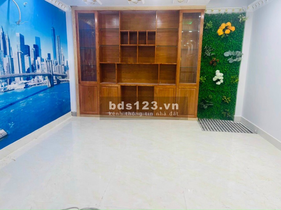 Bán nhà Mã Lò Bình Tân diện tích sử dụng 4x16 có 4 phòng đường to đúc kiên cố 3 tầng thoáng