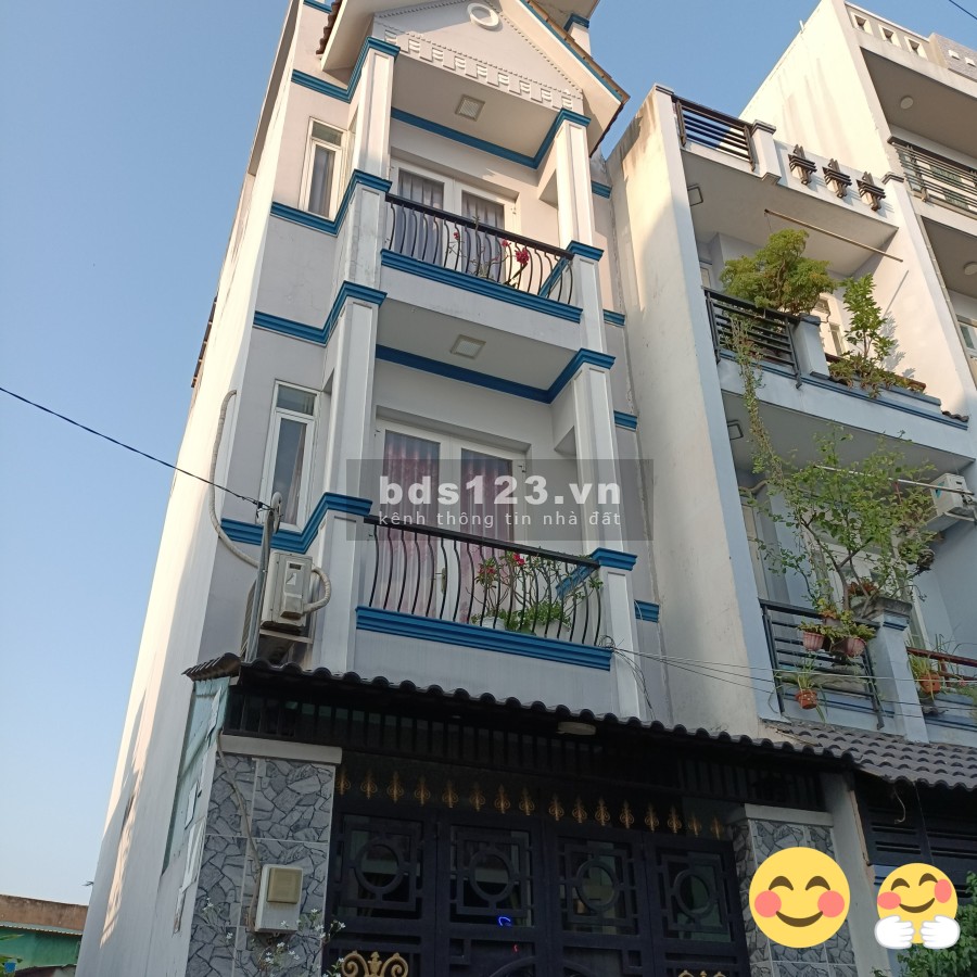 Bán nhà Mã Lò Bình Tân diện tích sử dụng 4x16 có 4 phòng đường to đúc kiên cố 3 tầng thoáng