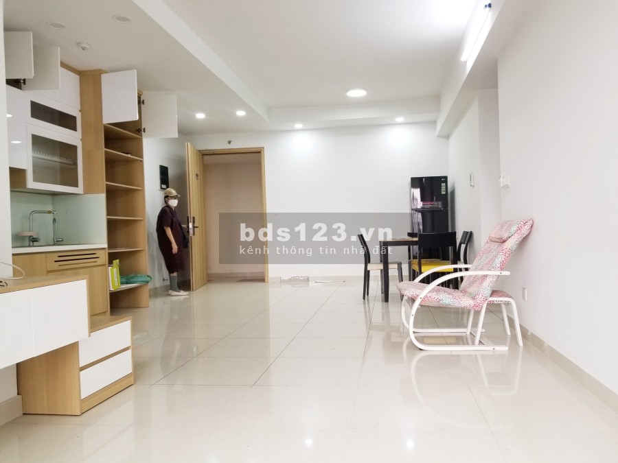 Cho thuê căn hộ Tân Phú diện tích sử dụng 84m2 View hồ bơi, công viên tiện ích nội khu đủ
