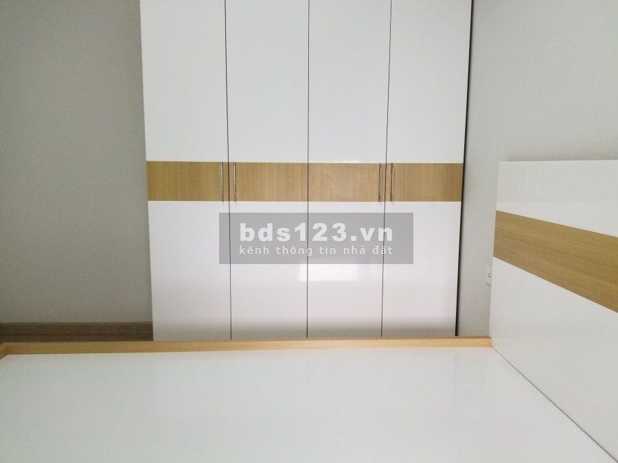 Cho thuê căn hộ Tân Phú diện tích sử dụng 84m2 View hồ bơi, công viên tiện ích nội khu đủ