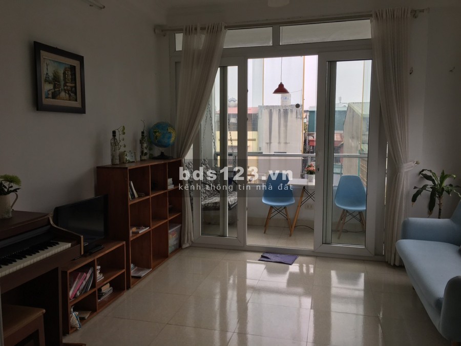 Cho thuê căn hộ dạng chung cư mini ( tầng 4 ) mặt ngõ Văn chương