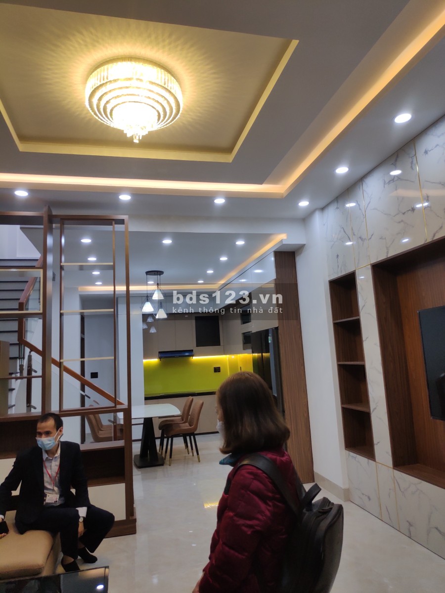 Bán Nhà Kiệt Ôtô Nguyễn Hữu Thọ, 4 tầng đúc diện tích sử dụng 62m2, giá rẻ đầu tư
