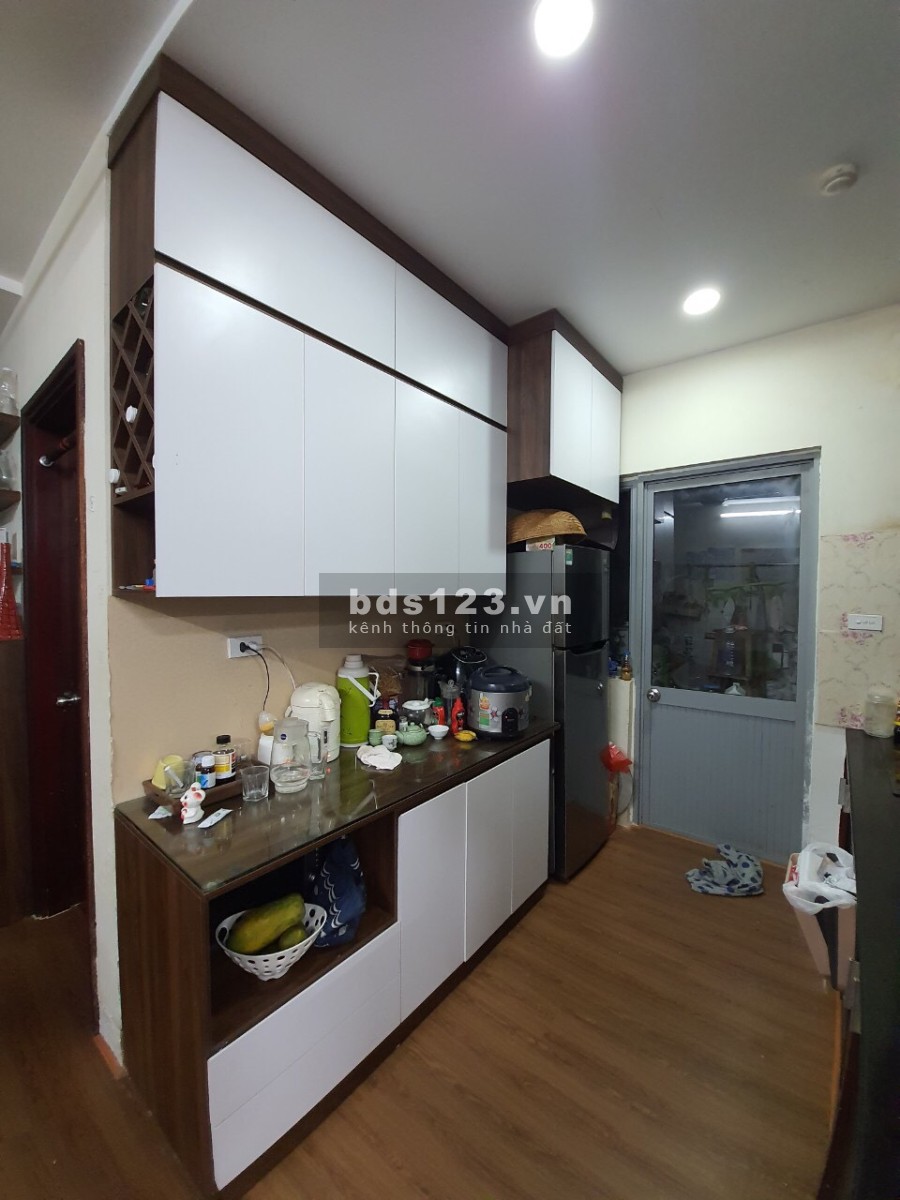 Chính chủ bán căn hộ 70m2 (2PN, 2WC, hướng ĐN - TB), sổ đỏ trao tay - Gọi ngay 035 335 0495