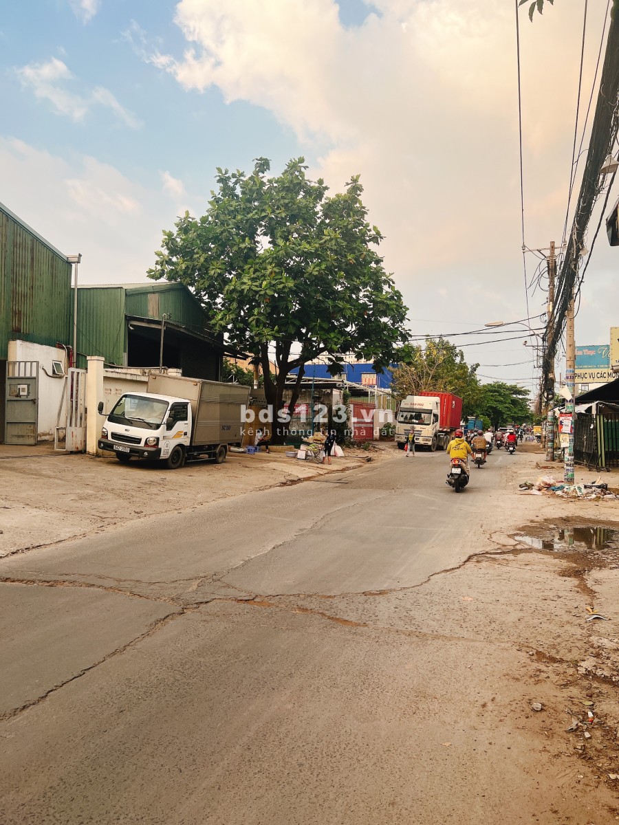 Bán nhà xưởng, MT đường Tân Thới Nhất 8, diện tích 8x25m giá bán 16 tỷ còn TL.
