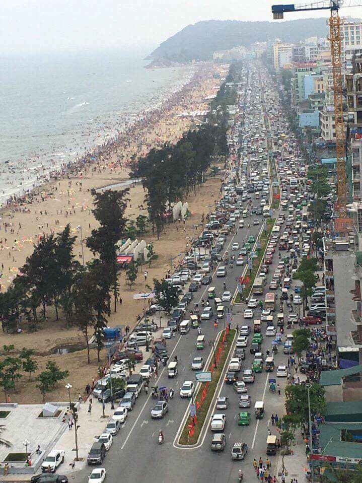 Bán nhà hai mặt tiền đường Tống Duy Tân, thành phố Sầm Sơn, giá tốt, đầu tư sinh lời