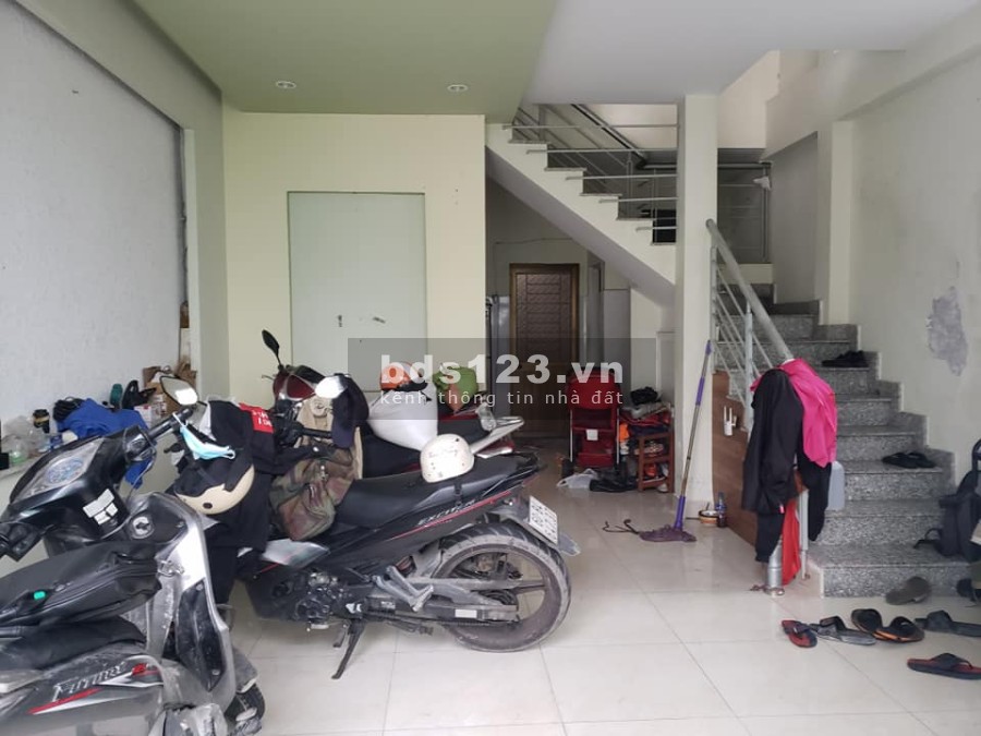 Hẻm xe hơi đường Lê Quang Định, diện tích 60m2 (4.5x13) giá 5.99 tỷ, cho thuê 12 triệu/tháng