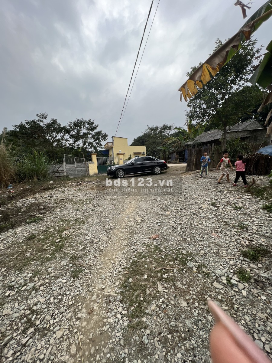 Đất mặt đường Hồ Chí Minh, DT800m, Mặt tiền 18m, tại Cao Dương, Lương Sơn, Hoà Bình, giá đầu tư