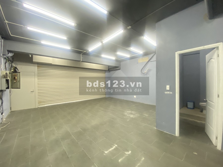Cần cho thuê gấp shophouse Nguyễn Cơ Thạch. Đã hoàn thiện thang máy thuê dài hạn