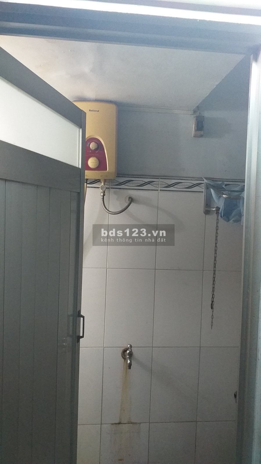 Cho thuê nhà mặt tiền nguyên căn đường Phú Thọ, quận 11, TP.HCM. 1T2L giá 35tr/tháng