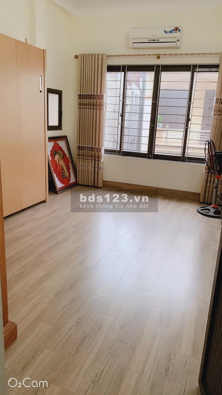 Cần bán nhà đẹp mới xây, 4 tầng. Giá rẻ, đường Nguyễn Hữu Thọ nội thất cao cấp, lhcc