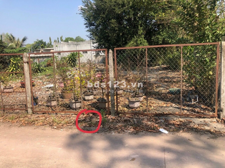 Bán lô đất dt 12×23m, 100m tc TT Lai Uyên, Bàu Bàng, cách ql 13 đúng 200m, gần chợ, trường, dân đông