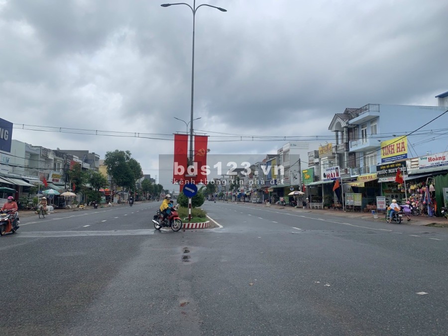 TTTM Phong Điền nền góc 2 mặt tiền 191m2 siêu đẹp-Phong Điền-Cần Thơ