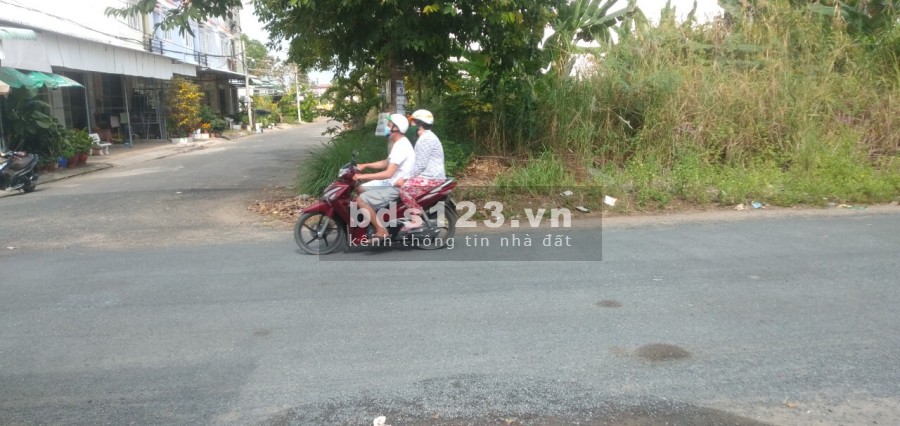 TTTM Phong Điền nền góc 2 mặt tiền 191m2 siêu đẹp-Phong Điền-Cần Thơ