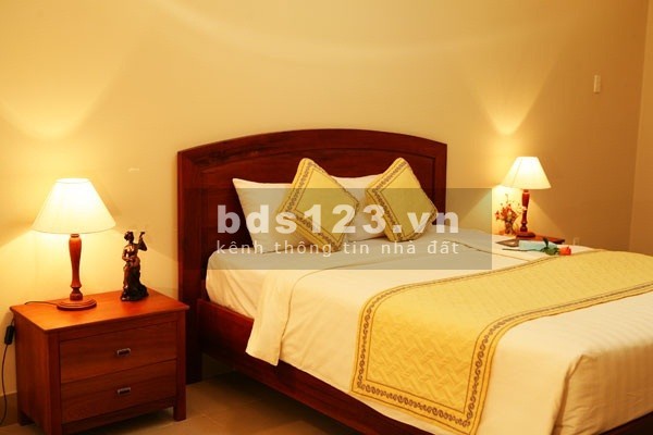 Bán khách sạn đẹp mặt tiền khu Á Châu hướng Đông Nam phong thuỷ tốt, giá 19.8 tỷ