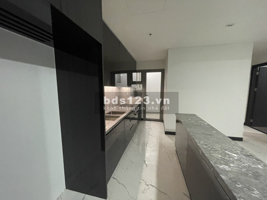 Chủ gửi bán gấp căn hộ Empire City giá tốt, liên hệ 0932 689 228 tiện ích nội khu đầy đủ