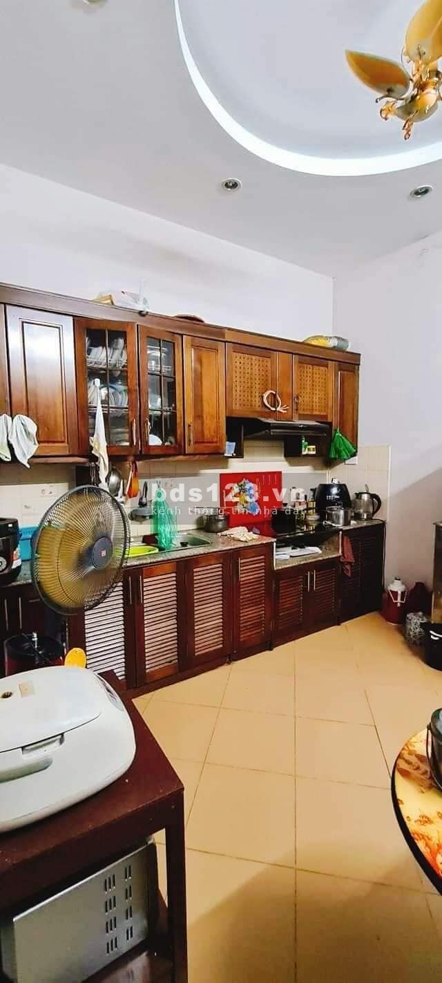 Bán nhà Quang Trung Hà Đông ô tô đỗ cửa đúc kiên cố 4 tầng, khu dân trí cao, hàng xóm văn minh