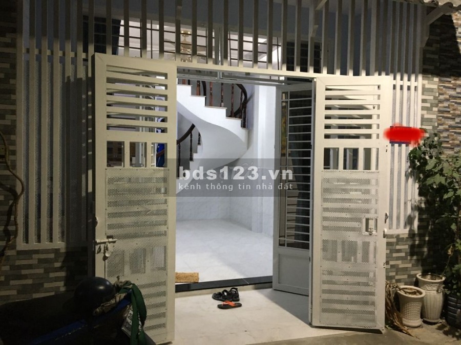 Bán nhà đường số 3, Phường 9, Gò Vấp Hẻm 4m, gần chợ, cách cây trâm 200m