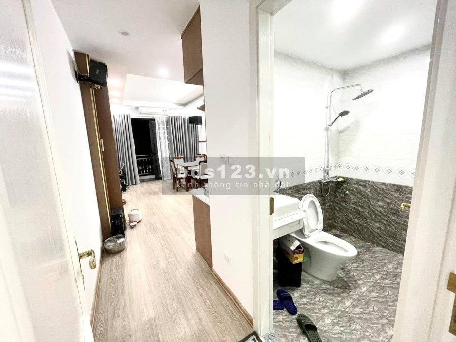 Bán gấp nhà Phân lô, ôtô đỗ cửa, Thang máy, Định Công, Hoàng Mai 62m2, 5 tầng, 10 tỷ