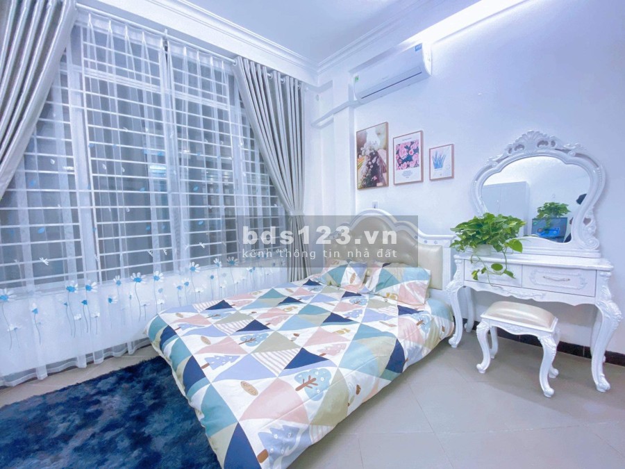 Giảm 6 tỷ chung cư mini Cầu Giấy 10 phòng diện tích 46m2, lãi suất 450 triệu/năm, lhcc