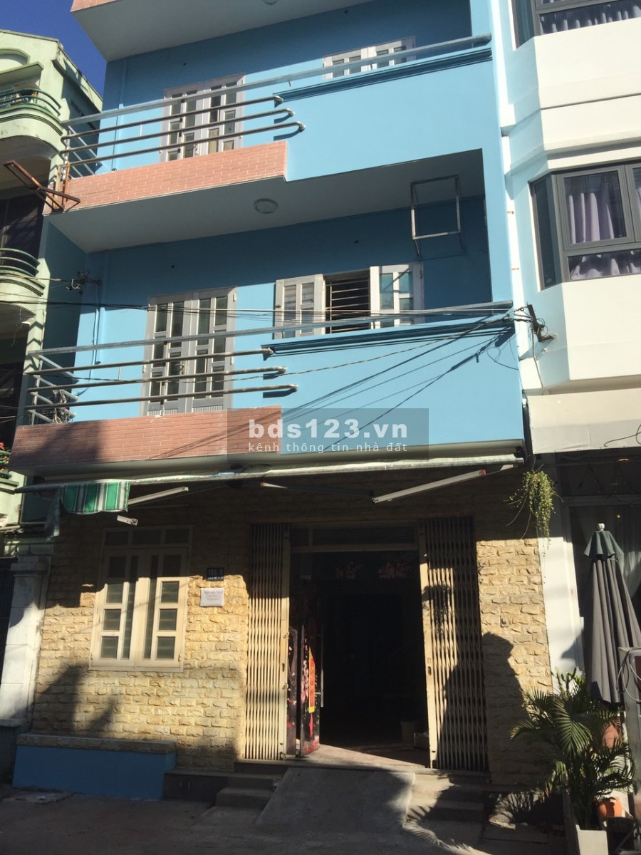 Cho thuê nhà nguyên căn 3 tầng diện tích sử dụng 12x6m tại TPHCM liên hệ 0989281472