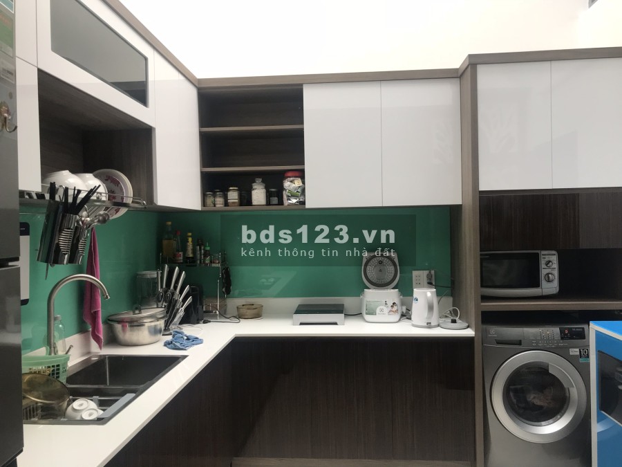 Cần bán nhà gấp nhà đẹp thiết kế hiện đại đầy đủ nội thất tiện ích xung quanh đủ, lhcc