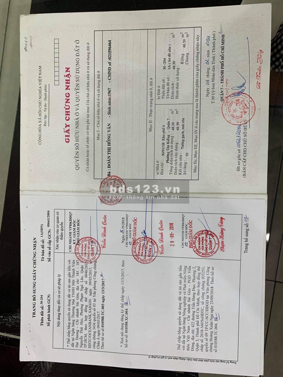 Cần bán nhà gấp nhà đẹp thiết kế hiện đại đầy đủ nội thất tiện ích xung quanh đủ, lhcc