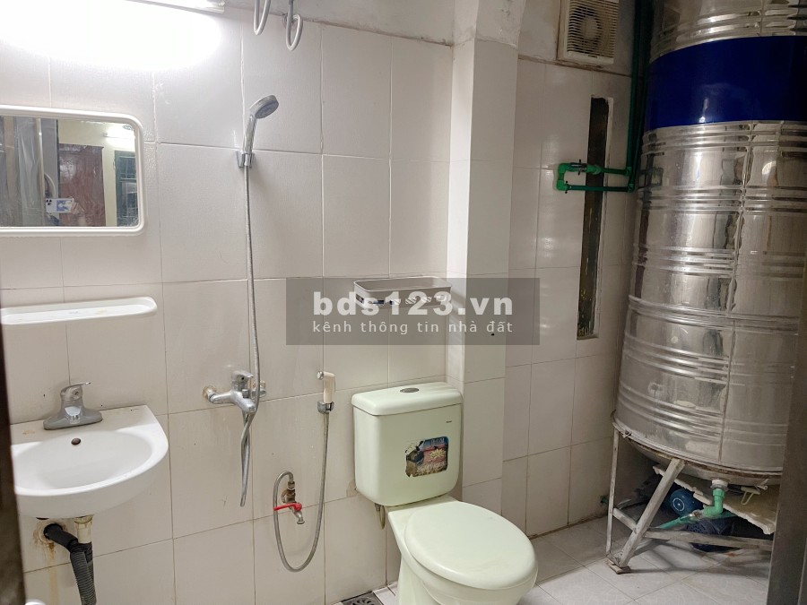 Cho thuê căn hộ khép kín khu Thành Công giá cho thuê 5.5 triệu/tháng, liên hệ 0983039628