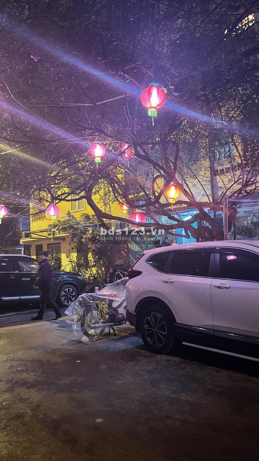 Cho thuê căn hộ khép kín khu Thành Công giá cho thuê 5.5 triệu/tháng, liên hệ 0983039628