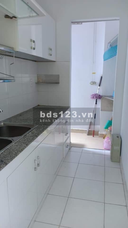 Cho thuê căn hộ chung cư HQC Plaza giá rẻ, đầy đủ tiện ích, khu an ninh, yên tĩnh, lhcc