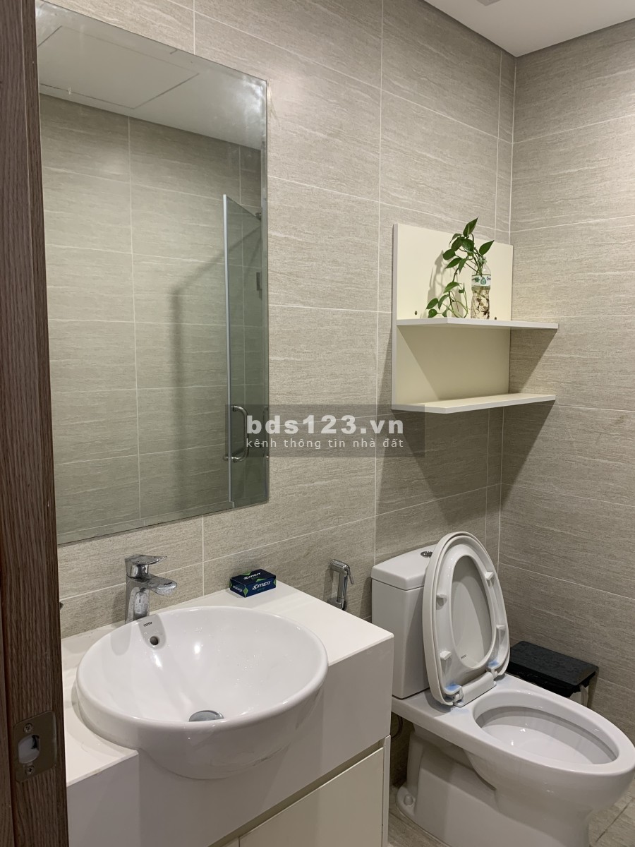 Cho thuê chung cư 43m vuông tại Vinhomes Ocean Park giá tốt 6.5 triệu/tháng, bao phí