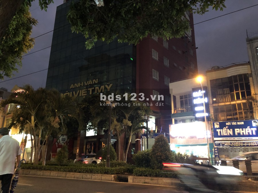 Cho thuê mặt tiền đường 273 Phan Xích Long, Phường 02, Phú Nhuận khu an ninh, yên tĩnh