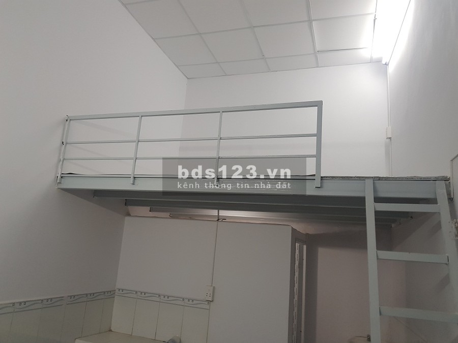 Cho thuê phòng đẹp, thoáng mát vô cùng, có gác lửng, an ninh, lịch sự giá rẻ 2.5 triệu/tháng