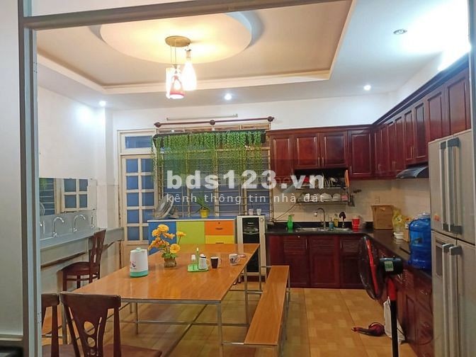 Phòng ghép tiện nghi máy lạnh - Gía rẻ - SV, người đi làm - Ngay Thảo Điền Q2.