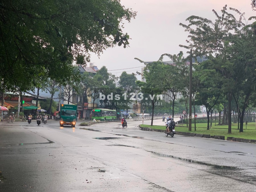 Chính chủ cần cho thuê nhà mặt tiền Quận 12, gần Quốc Lộ 1A ưu tiên thuê dài hạn, lhcc