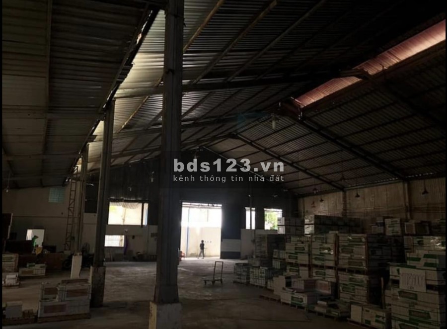 Kho xưởng cho thuê diện tích sử dụng 1200m2 Thới An Quận 12 liên hệ 0909298353