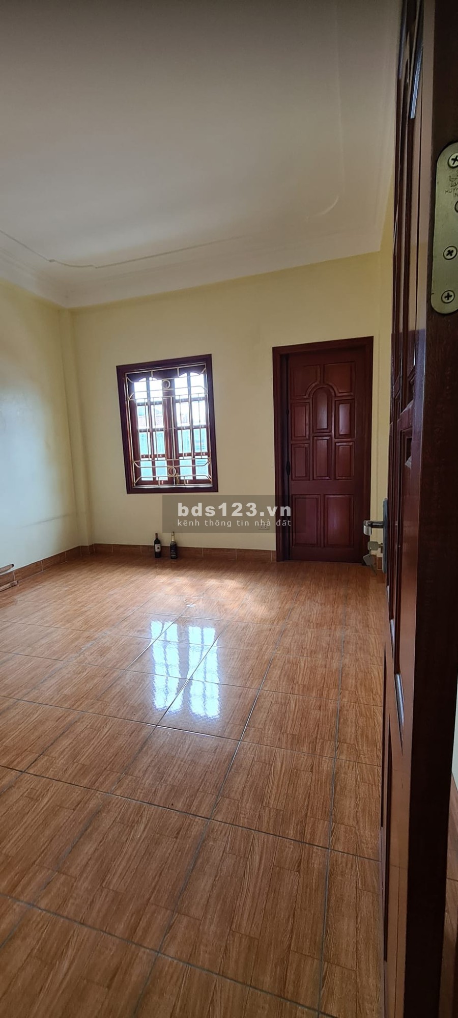 Cần bán GẤP căn nhà Quang Trung Hà Đông 2 mặt tiền 5 tầng kiên cố, khu dân cư đông đúc