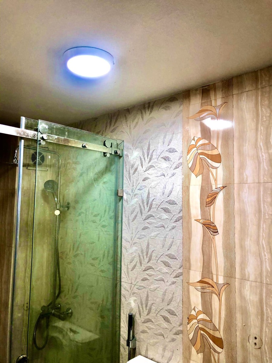 Bán nhà khu phân lô Kim Đồng gần hồ - an sinh lý tưởng 60m2 xây 5 tầng giá 11.8 tỷ