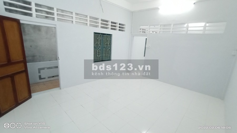 Cho thuê nhà nguyên căn, mặt tiền đường Phạm Hùng, Phường 2
