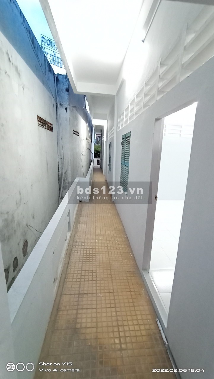 Cho thuê nhà nguyên căn, mặt tiền đường Phạm Hùng, Phường 2