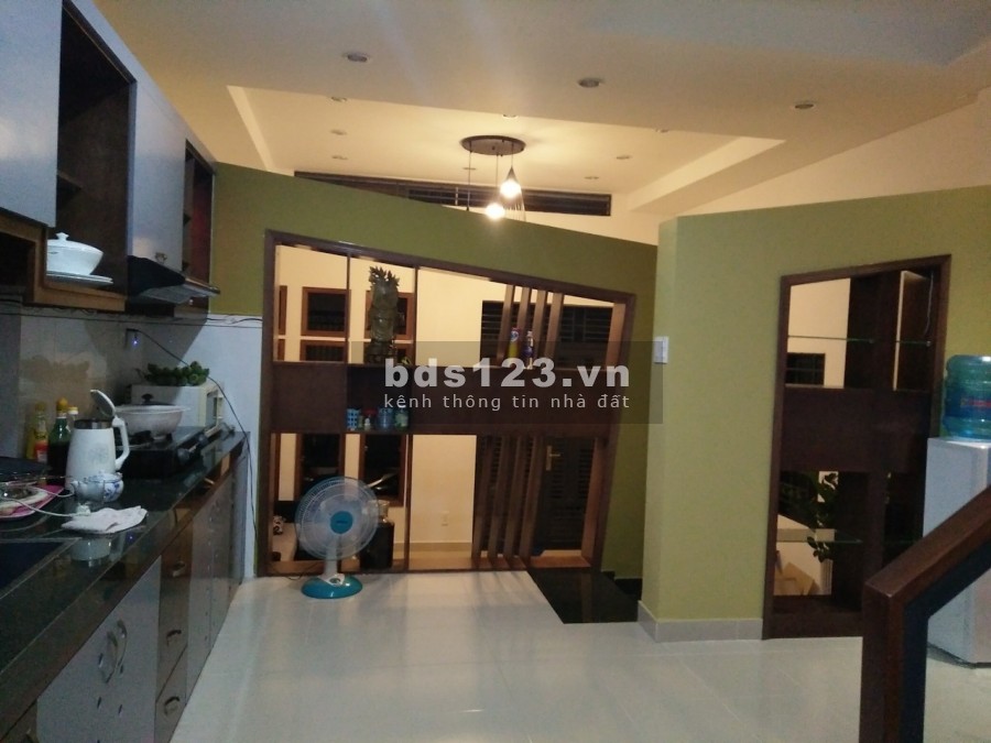 Chính chủ cần cho thuê nhà nguyên căn Quận 8, giá tốt, đầy đủ nội thất, lh 0973166006