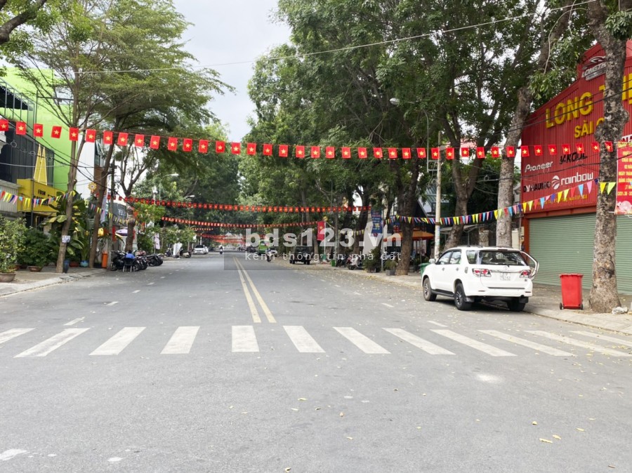 Bán nhà mặt tiền toạ lạc tại khu định cư Tân Quy Đông, phường Tân Phong, Quận 7